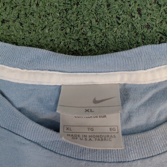 VINTAGE Nike Light Blue Embroidered Logo T Shirt Size XL - Picture 9 of 9